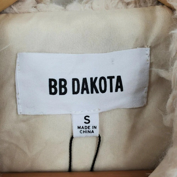 BB‎ DAKOTA Arctic Foxy Teddy Hooded Wubby Vest In Cream Size Small NWT - Picture 7 of 11